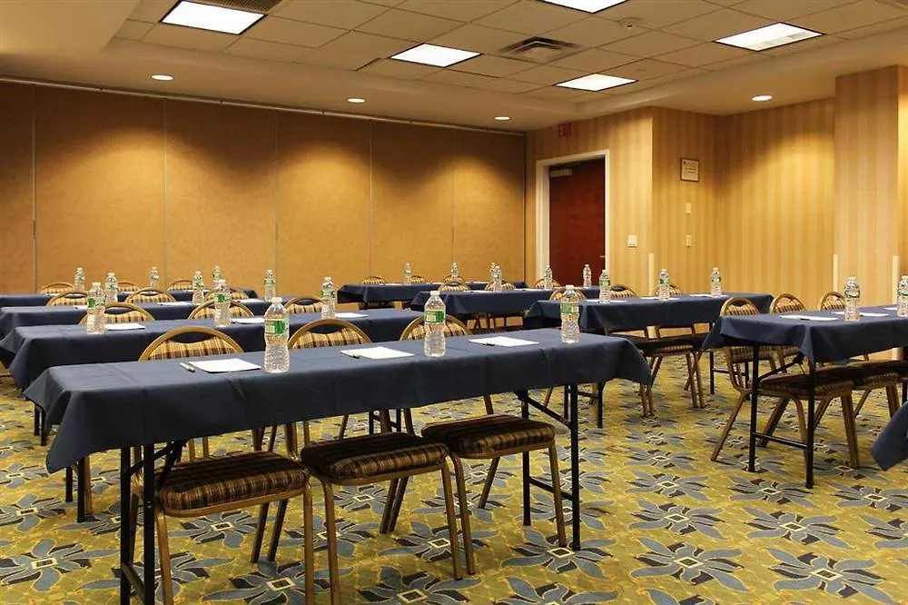 Hampton Inn Long Island-Brookhaven Farmingville Hotel