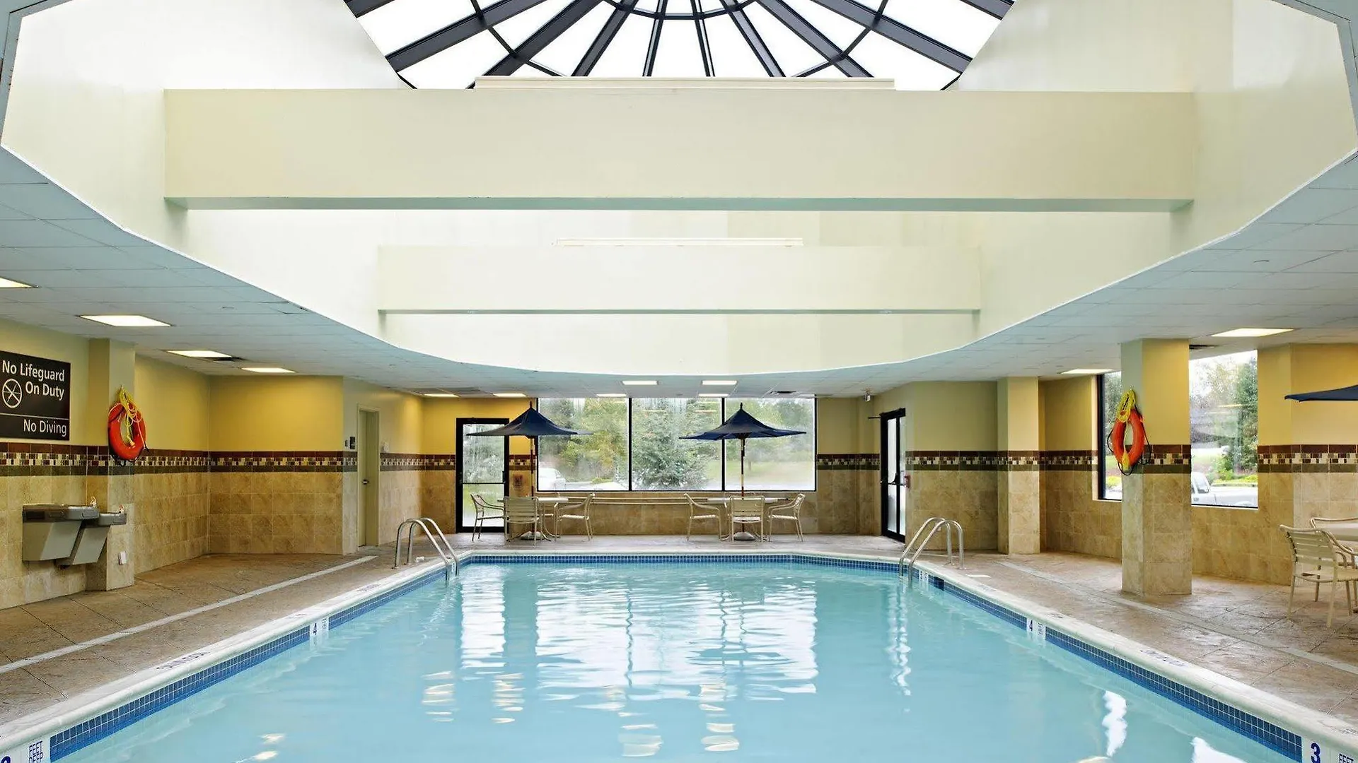 Hampton Inn Long Island-Brookhaven Farmingville 3*,