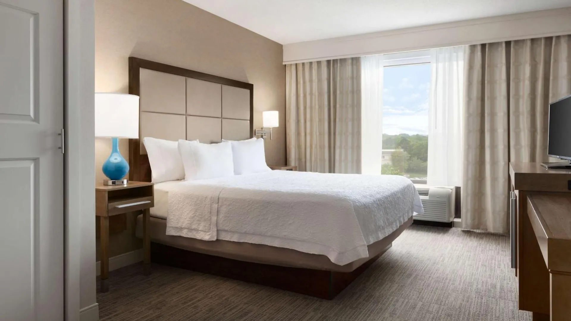 Hampton Inn Long Island-Brookhaven Farmingville